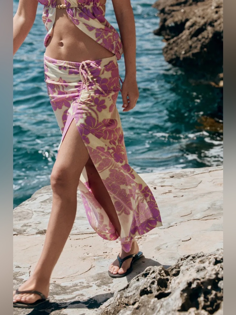 Zara Pink Floral Ruched Side-Slit Pareo Skirt. POP
